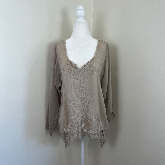 Johnny Was Tops - Johnny Was Embroidered Georgette Top Roll Tab Long Sleeve Small Grey Cupra Lace